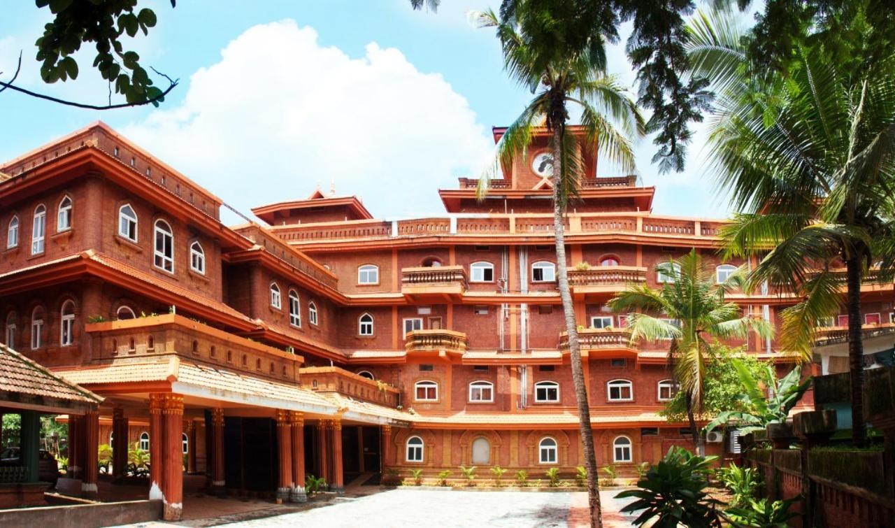 Krishna Beach Resort Kannúr Kültér fotó